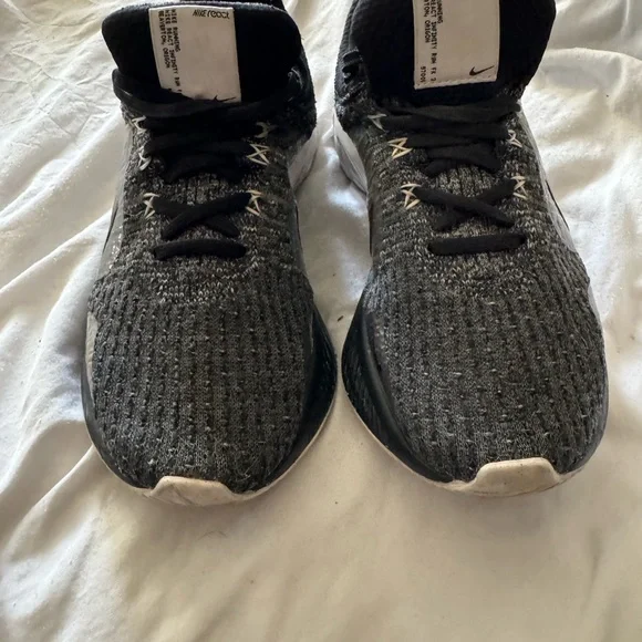 Nike React running shoes size 8 womens - Picture 5 of 7